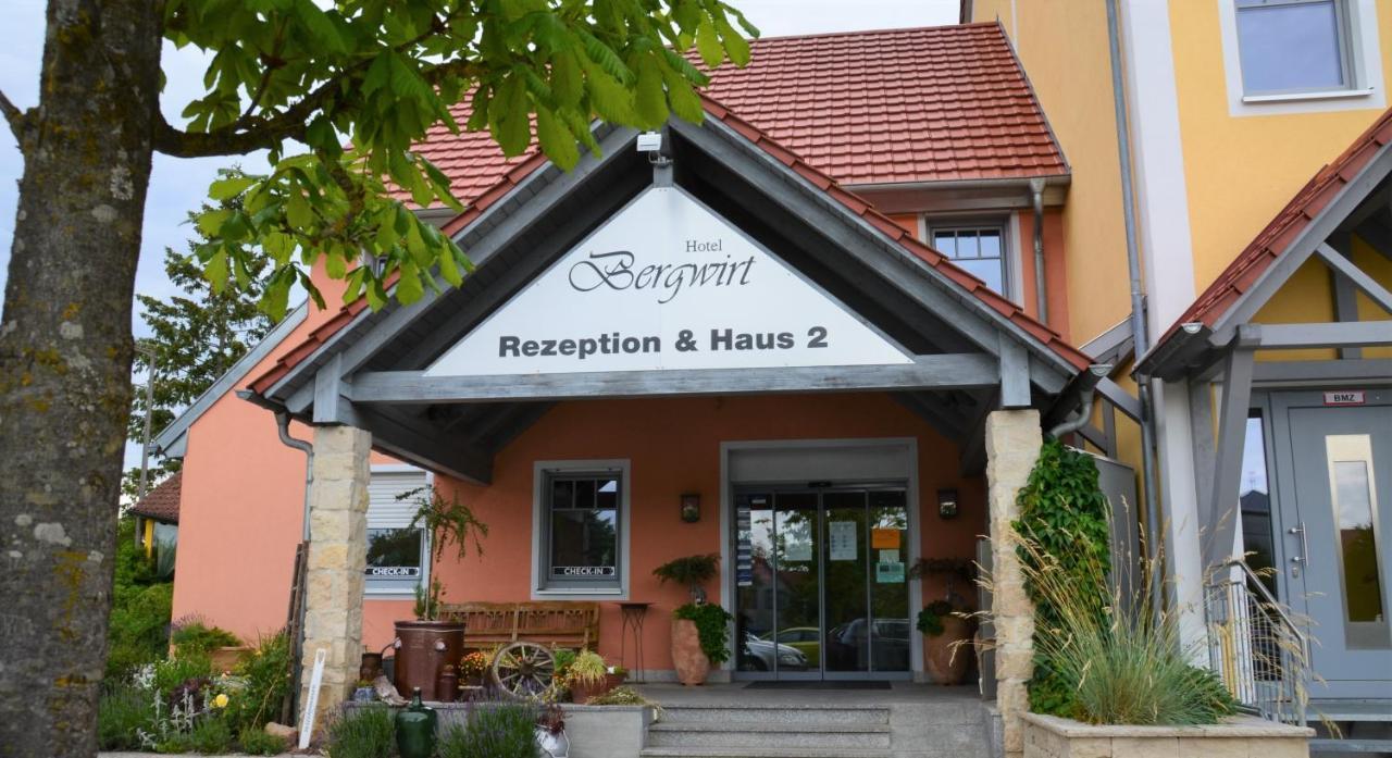 Hotel Bergwirt Herrieden Buitenkant foto