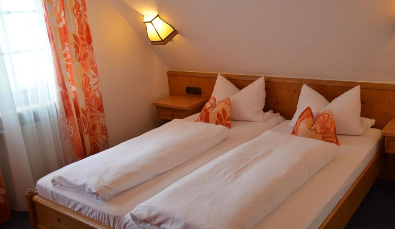 Hotel Bergwirt Herrieden Buitenkant foto