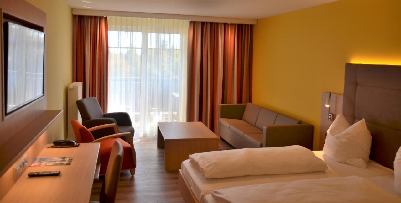 Hotel Bergwirt Herrieden Buitenkant foto