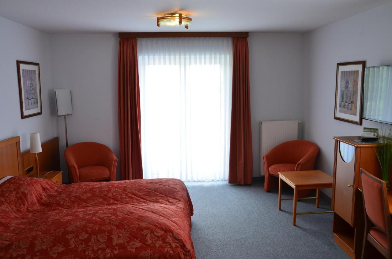 Hotel Bergwirt Herrieden Buitenkant foto
