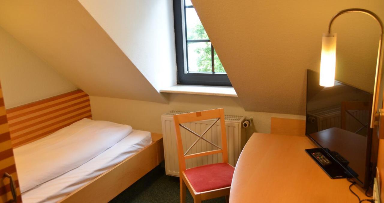 Hotel Bergwirt Herrieden Buitenkant foto