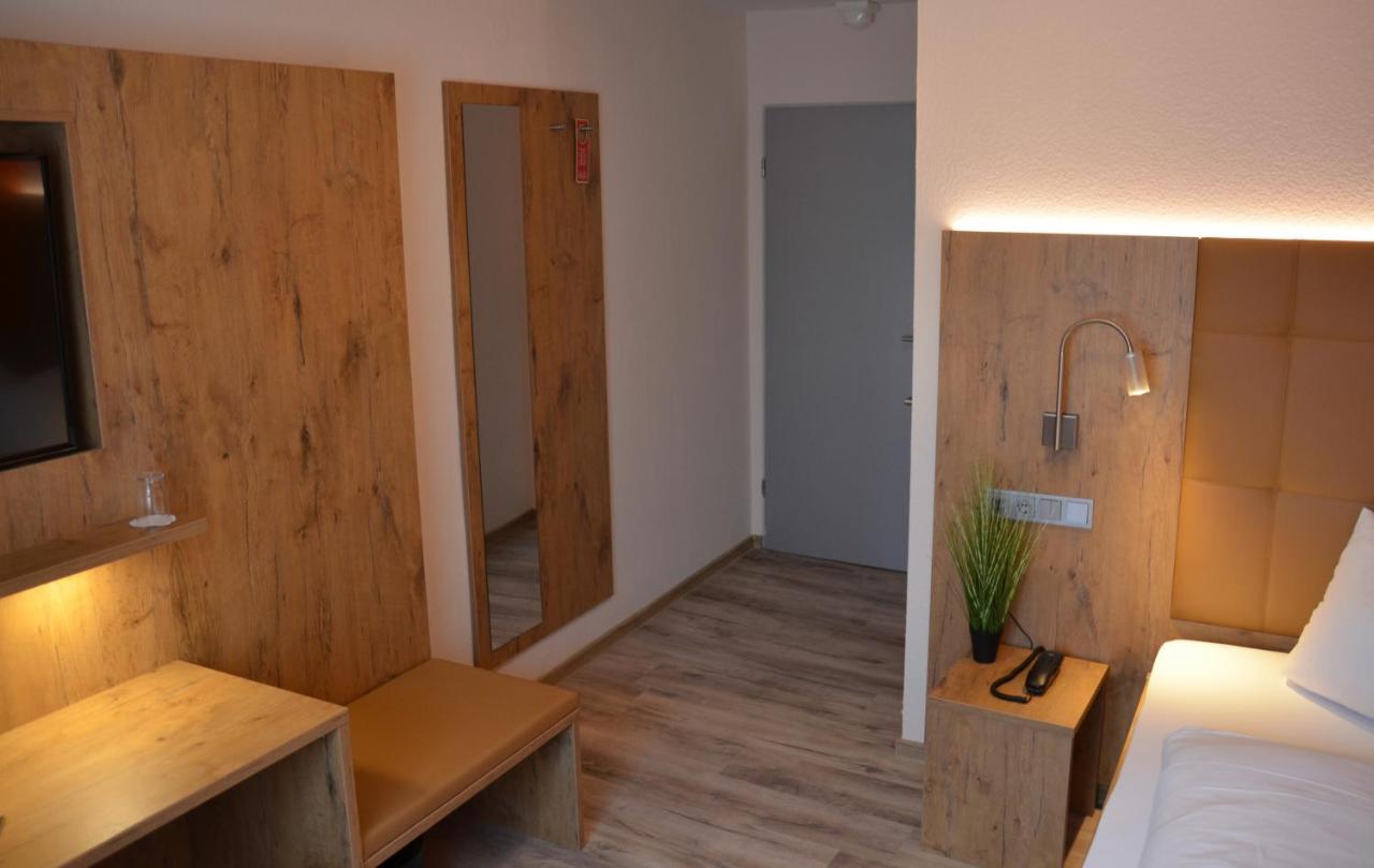Hotel Bergwirt Herrieden Buitenkant foto